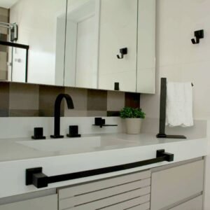Porta Toalha de Banho 62 cm Black Premium Ducon