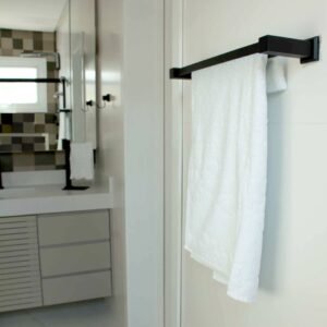 Porta Toalha de Banho Duplo 62 cm Black Premium Ducon